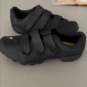 Specialized Black Velcro Cycling Shoes